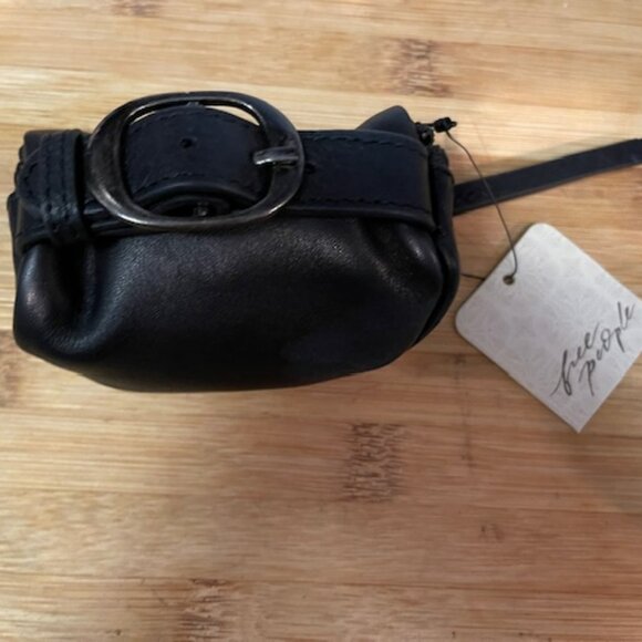 Walk About Leather Wristlet - Mini Purse - Bracelet Bag - Leather Pouch - Picture 11 of 16